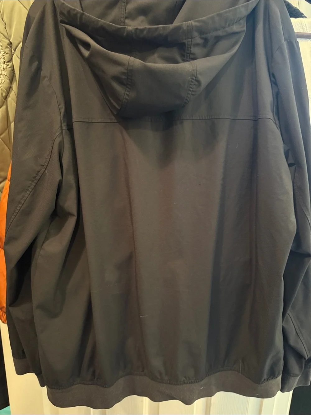 Travis Mathew Men's Black Full-Zip Hooded Windbreaker